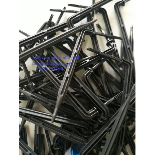 Kim cắm nhỏ giọt Capinel